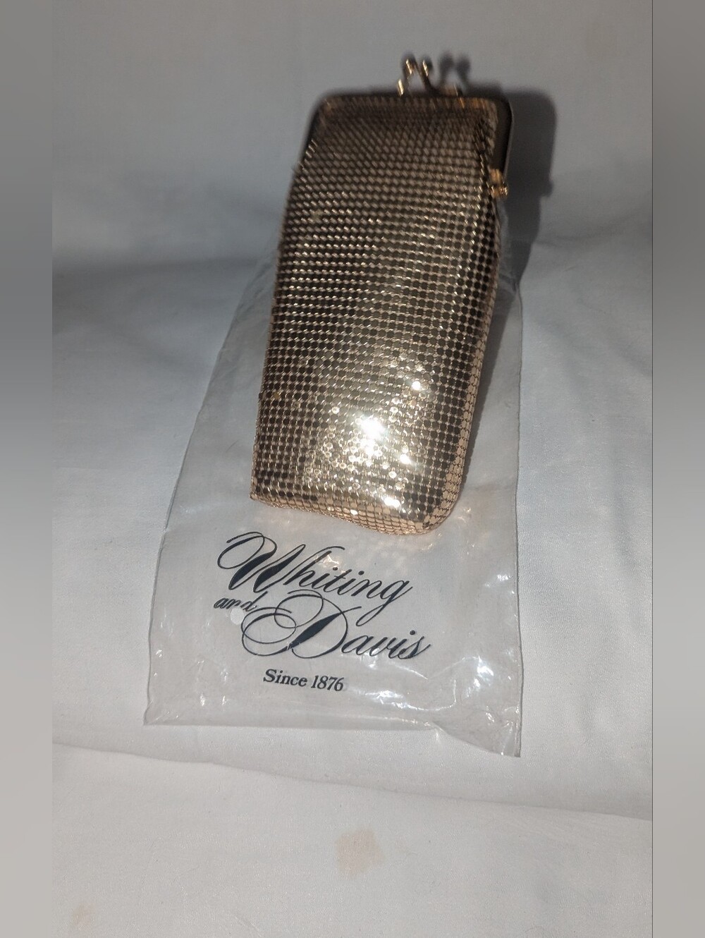 Vintage Whiting & Davis  Gold Mesh Kisslock Pouch.Made In USA - Picture 7 of 10